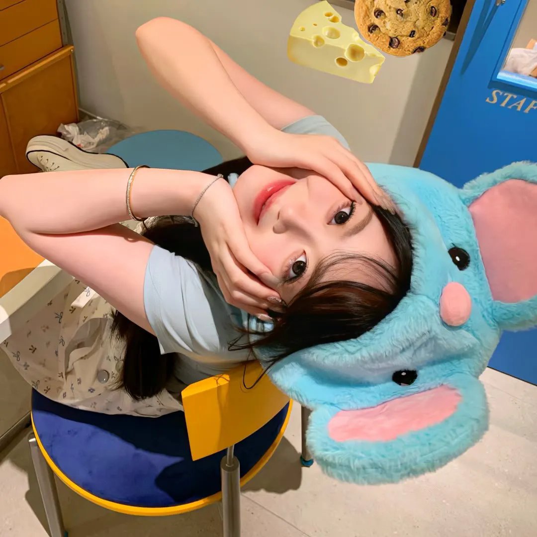 军舰春光